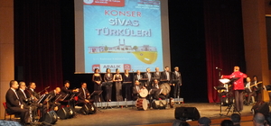 Sivas'ta THM korosu konser verdi