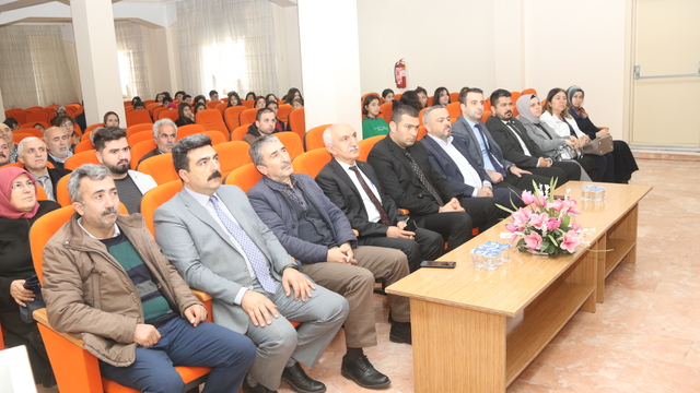 "Filistin Gazze Meselesi ve Dünya Devletlerinin İsrail İşgaline Karşı Tutumu" konferansı