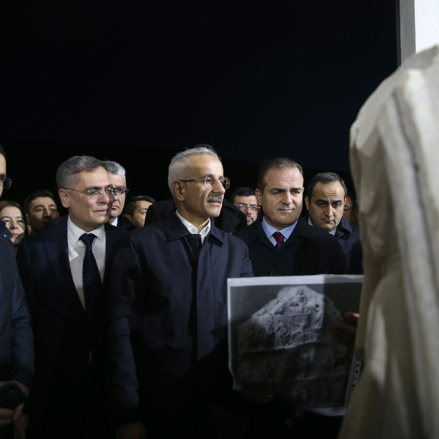 Ulaştırma ve Altyapı Bakanı Uraloğlu, Muğla'da Stratonikeia Antik Kenti'ni...
