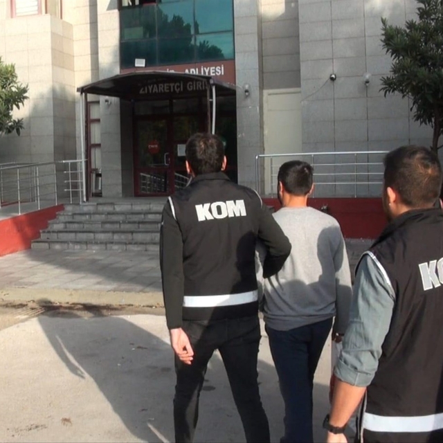 Balıkesir'de 2 FETÖ hükümlüsü yakalandı