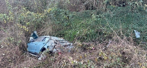 Bolu'da takla atan otomobildeki 2 kişi yaralandı