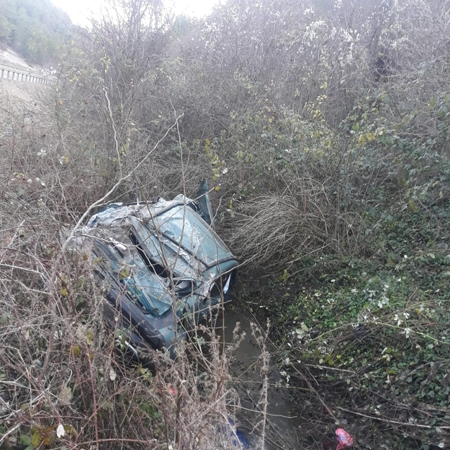 Mengen Milli Eğitim Müdürü, kazada yaralandı