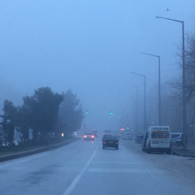 Kulu'da sis etkili oluyor