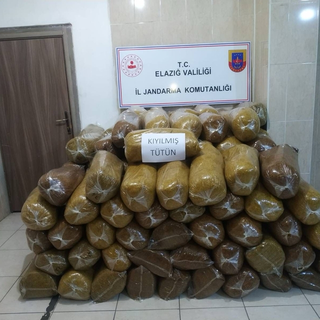 Elazığ'da 380 kilogram kaçak tütün ele geçirildi