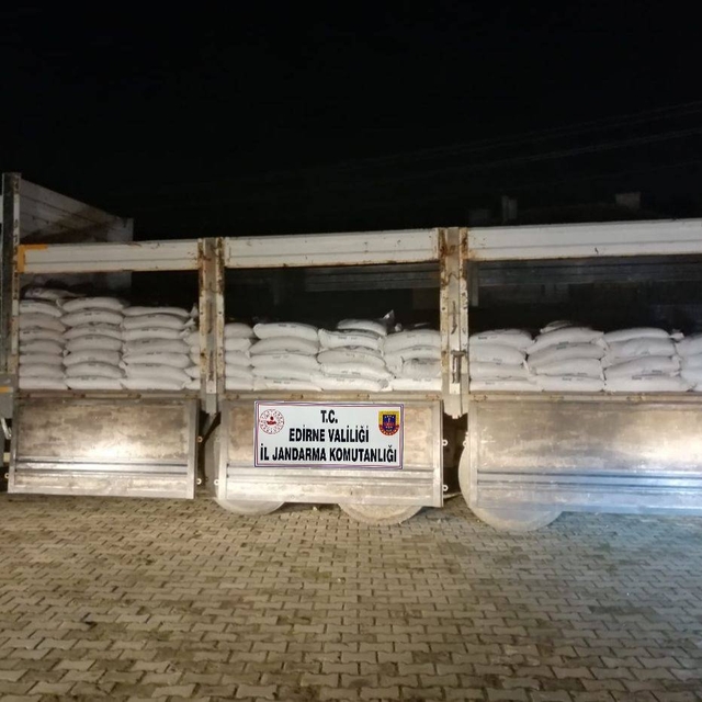 Edirne'de 20 ton sahte gübre ele geçirildi