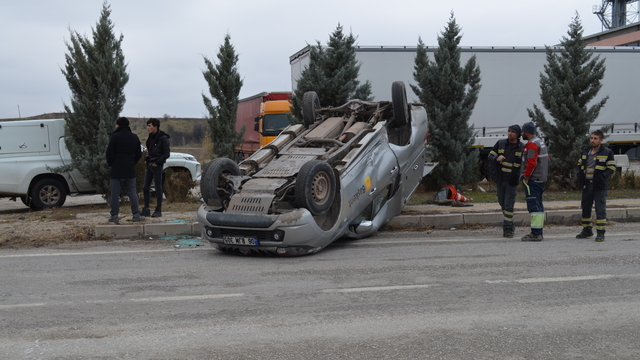 Şabanözü'de trafik kazasında 2 kişi yaralandı