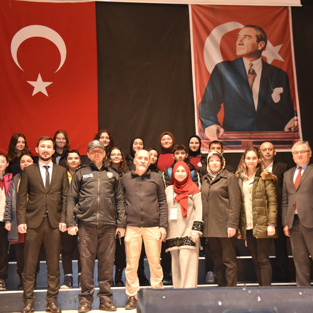 Emniyet Müdürü Sula, Görele'de öğrencilerle buluştu