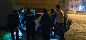 Çorum’da bekçilerden kaçan zanlıların ofisinde uyuşturucu ele geçirildi