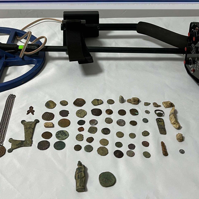 Tekirdağ'da tarihi eser niteliğinde 59 obje ele geçirildi