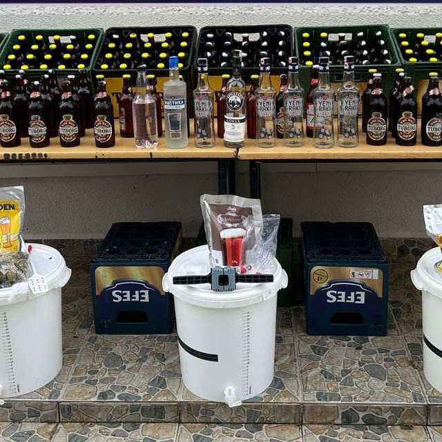 Tekirdağ'da 250 litre sahte içki yakalandı