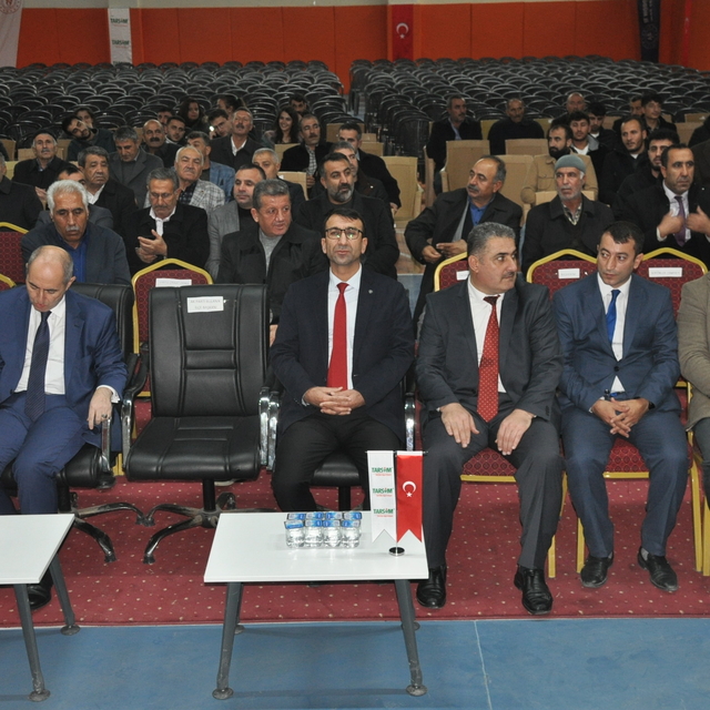 Bulanık'ta çiftçilere tarım sigortası konusunda bilgilendirildi