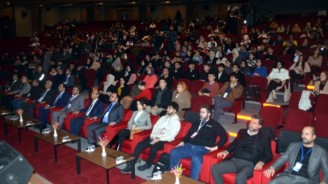 Muş Alparslan Üniversitesi'nde "Yazılım ve Teknoloji" programı düzenlendi