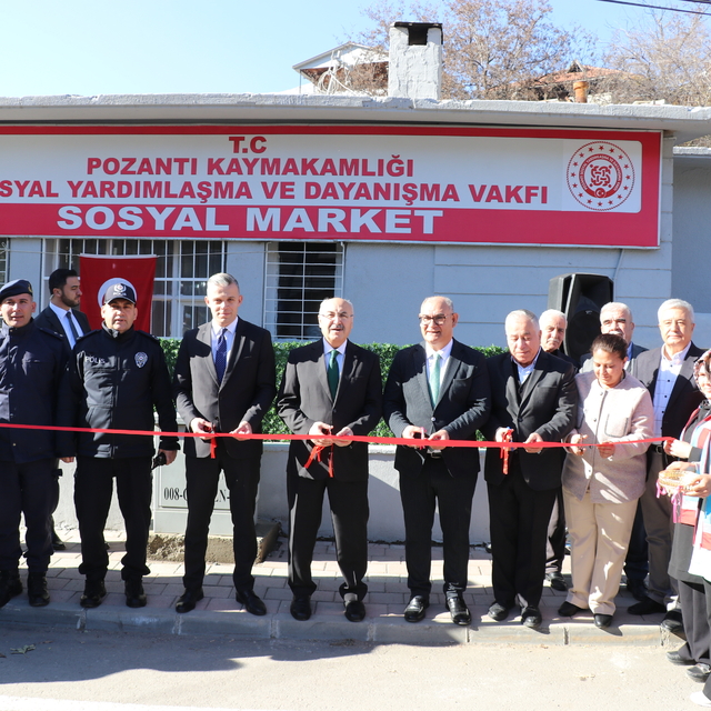 Adana Valisi Yavuz Selim Köşger, Pozantı'da incelemede bulundu