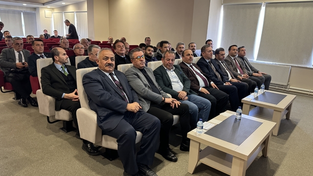 Bolu'da "Ankara-İstanbul Yüksek Hızlı Tren Hattı" bilgilendirme semineri yapıldı