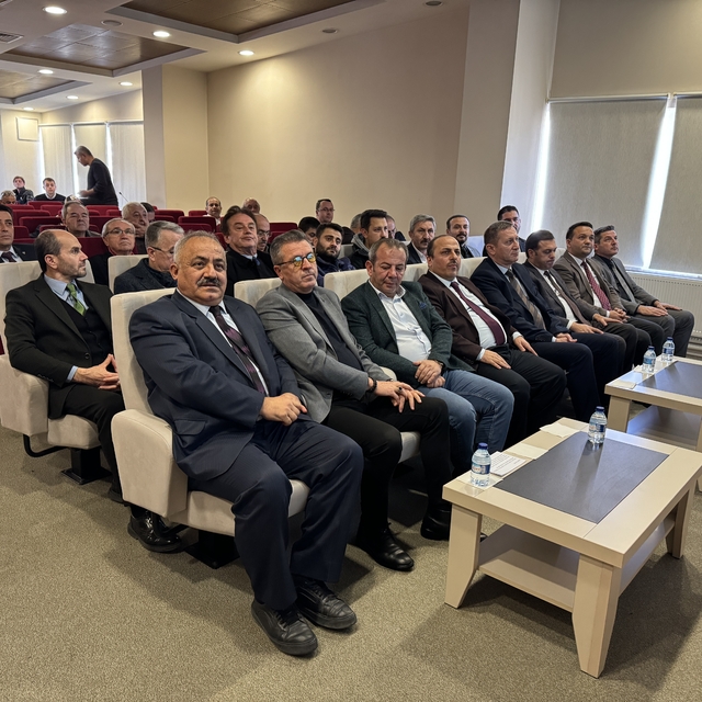 Bolu'da "Ankara-İstanbul Yüksek Hızlı Tren Hattı" bilgilendirme semineri ya...