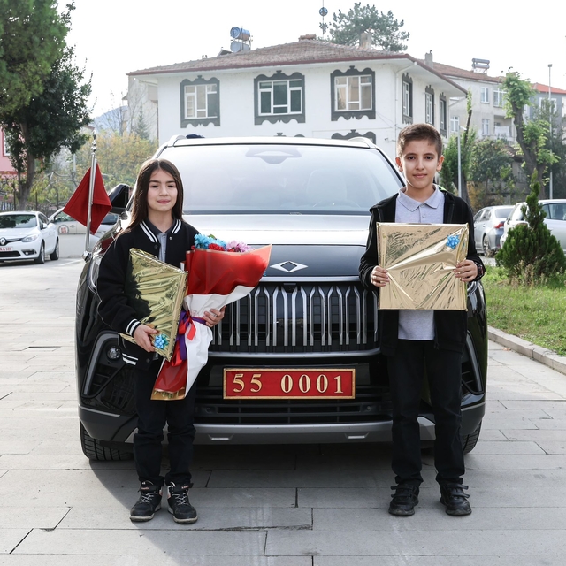 Samsun Valisi Tavlı Alaçam ilçesinde ziyaretlerde bulundu