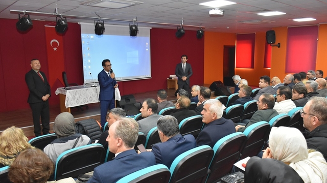 Karaman İl Milli Müdürü Çalışkan, eğitim yöneticileriyle bir araya geldi