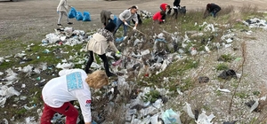 Abana'da çevre temizliği yapıldı