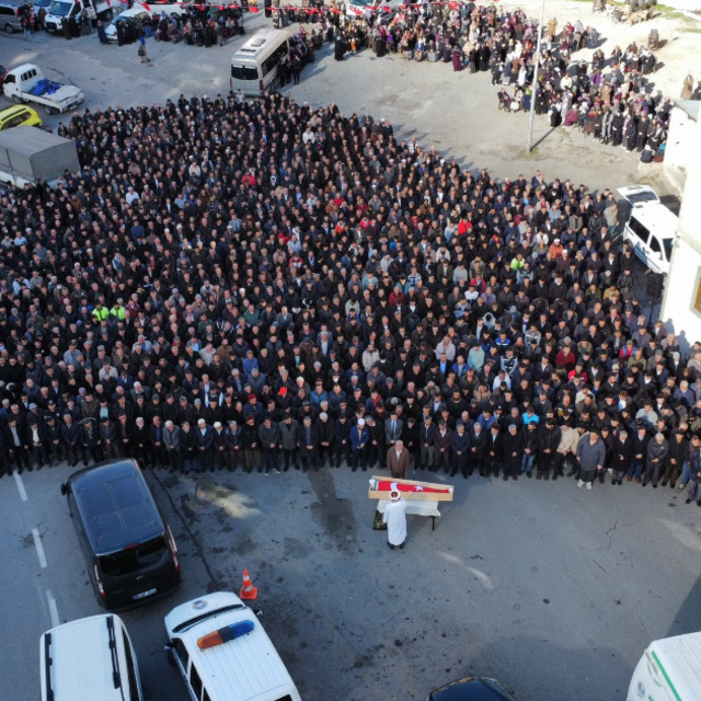 Üniversite öğrencisinin cenazesi memleketi Gümüşhane'de toprağa verildi