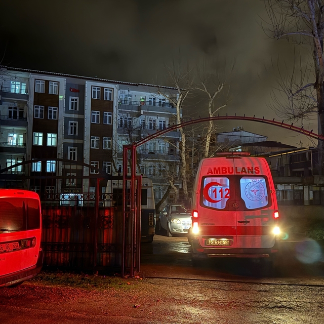 Bursa'da kocası tarafından bıçaklanan kadın öldü