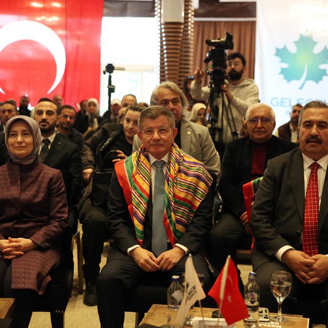  Gelecek Partisi Genel Başkanı Davutoğlu, Alanya'da aday tanıtım toplantısın...