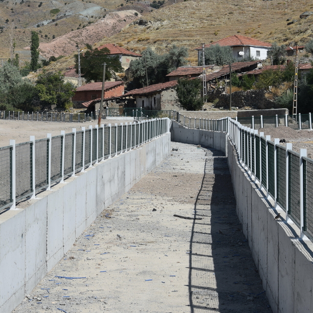 Kadışehri Belediyesi, altyapı çalışmalarını sürdürüyor