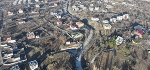 Hacılar ilçesinde yol yapım çalışmaları sürüyor