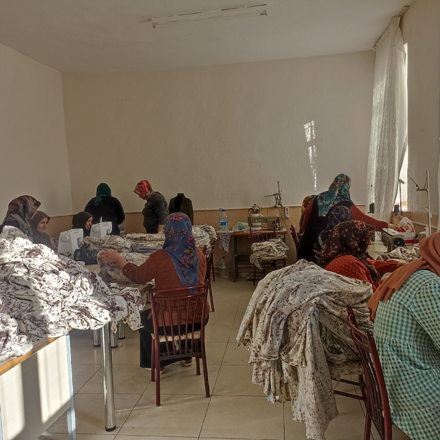 Güneysınır Halk Eğitimi Merkezi Gazze için üretiyor