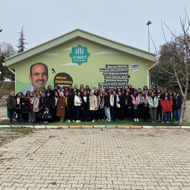 Konya Büyükşehir kız çocukları ve anneleri için Anne-Kız Kampı düzenledi