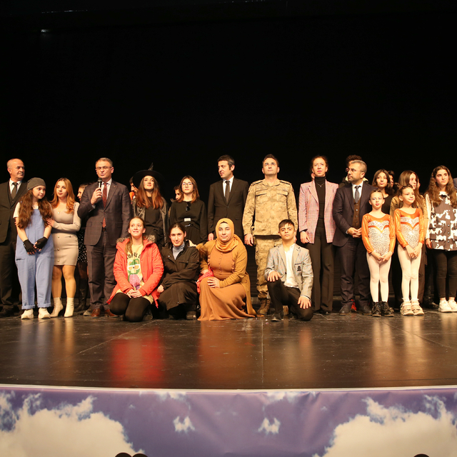 Van'da "Kendine Güven Harekete Geç" projesinin kapanış töreni düzenlendi