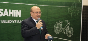 Nizip'te öğretmelere bisiklet dağıtıldı