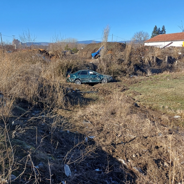 Bolu'da hafif ticari araç ile otomobilin çarpıştığı kazada 1 kişi yaralandı