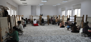 Çukurcalı kadınlar kilim atölyelerinde dokuma kültürünü yaşatıyor