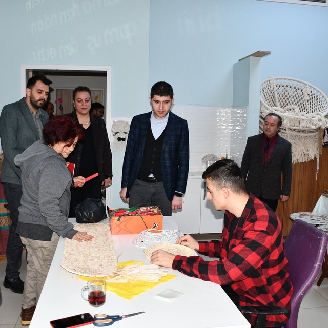 Alaçam Kaymakamı Kayabaşı'dan Gençlik ve Spor İlçe Müdürlüğünde inceleme