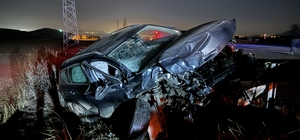 Erzurum'da cip ve otomobilin çarpıştığı kazada 1'i ağır 2 kişi yaralandı