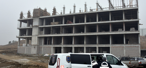 Kırıkkale'de inşaat iskelesinden düşen işçi ağır yaralandı