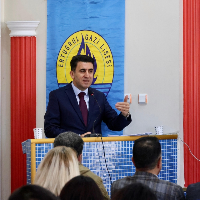 Bilecik'te yabancı dil öğrenci konferansı yapıldı