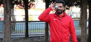 Milli sporcu Faik Dursun Öztürk, boccede yeni şampiyonluklar hedefliyor