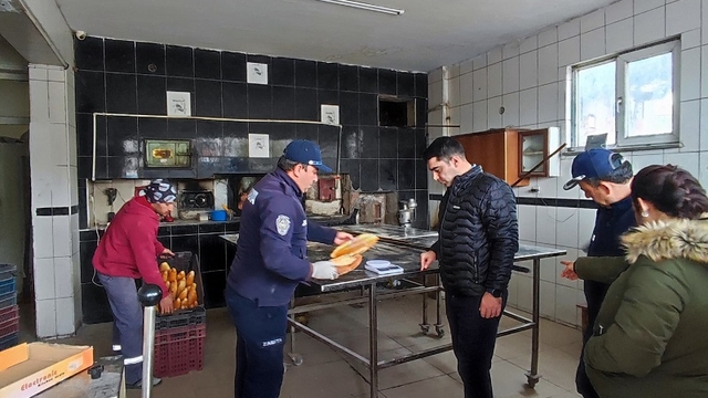 Göynücek'te zabıta ekmek fırınlarını denetledi