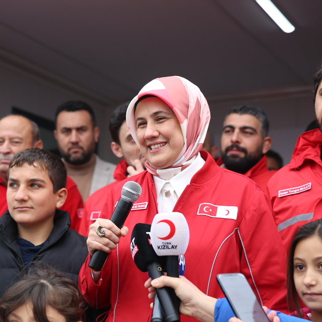 Hatay'da Türk Kızılay 100. Yıl Kütüphanesi açıldı