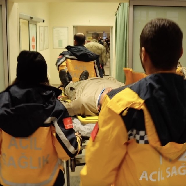 Adıyaman'da jandarma aracının devrilmesi sonucu 3 kişi yaralandı