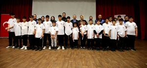 Amasya'da  "Yalnız Değilsiniz Projesi"nin kapanış programı yapıldı