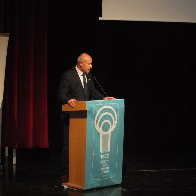 Sivas'ta "Gün Dönümü Şiir Akşamları" programı düzenlendi