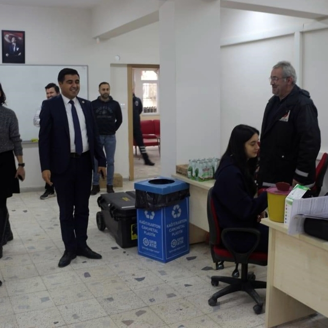 Türk Kızılayı Durağan'da kan bağışı standı açtı
