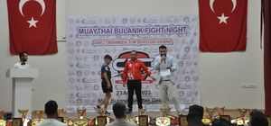 Bulanık Kaymakamı Ocak, sporcularla bir araya geldi