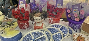 Mersin'de AMATEM'de tedavi gören hastaların hazırladığı ürünler sergilendi 