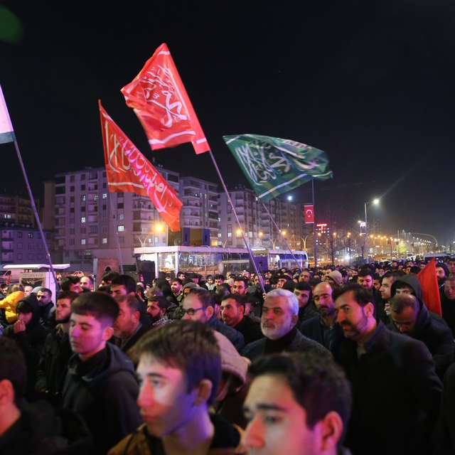 Diyarbakır'da İsrail'in Gazze'ye saldırıları protesto edildi