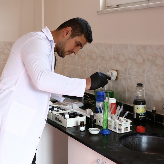Genç kimyager KOSGEB desteğiyle deterjan imalatçısı oldu