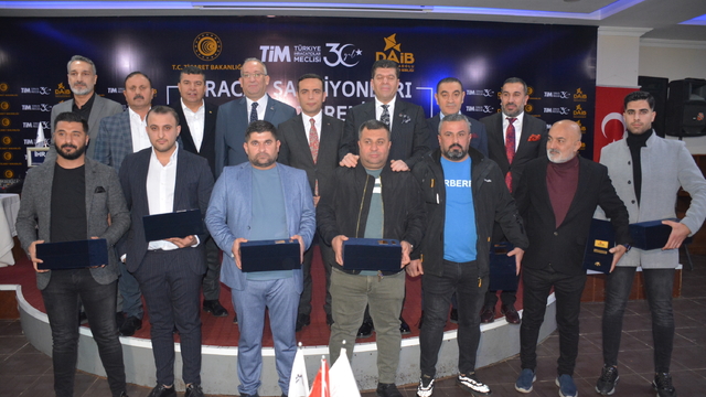 Silopi'de 2022'de en çok ihracat yapan 10 firmaya ödül verildi