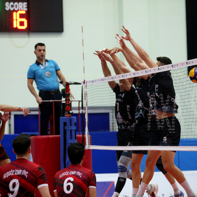 Voleybol: AXA Sigorta Efeler Ligi